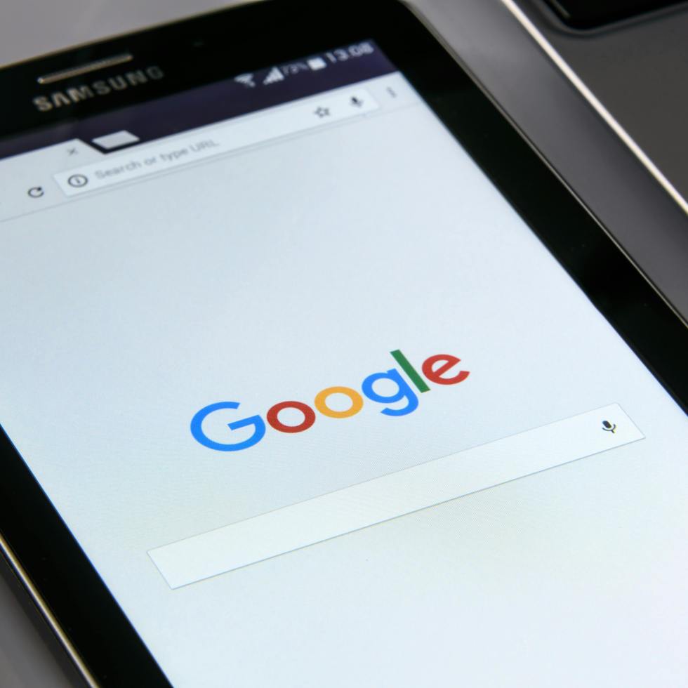 Google search bar displayed on a mobile phone.